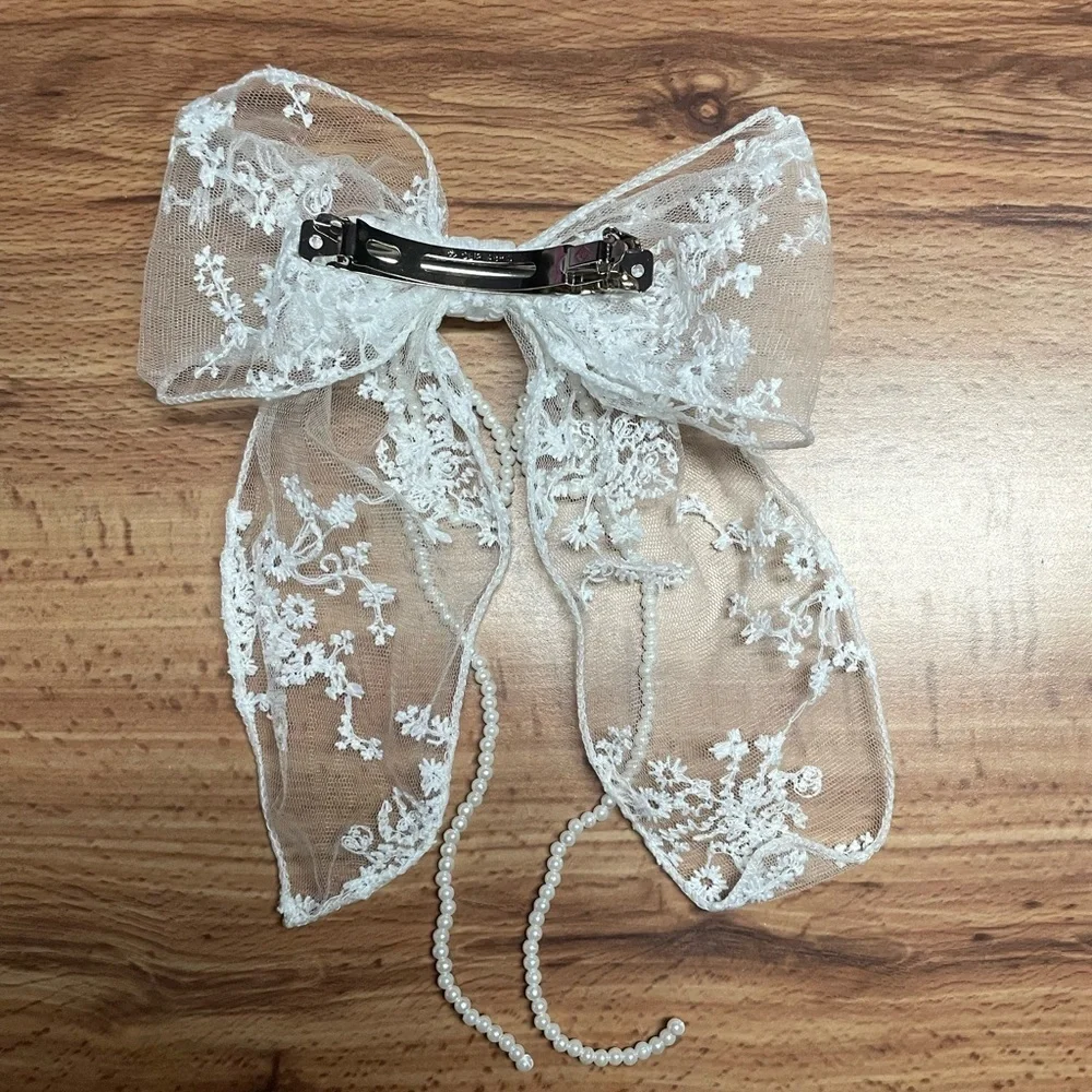 White Lace & Pearl Bow French Barrette Hair Clip